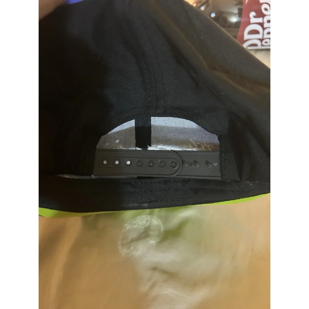 The JOKER Embroidered Snap Back Hat‎ Flat Bill Graphic Batman New